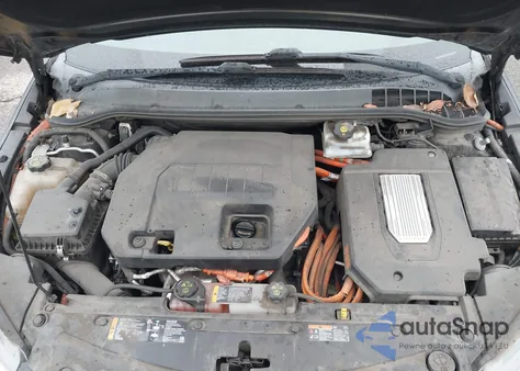 2014 Chevrolet Volt from USA, damaged, VIN 1G1RH6E49EU156951